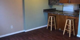 401-4TH Gallery 21