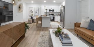 The Retreat at Sunset Walk Gallery 6