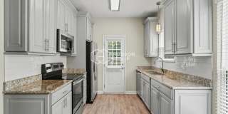 8728 Sam Dee Road Gallery 10