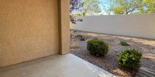 Stylish 2-Bedroom Townhouse in Sun City Summerlin with Resort-Style Amenities Gallery 11