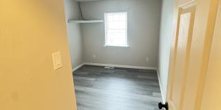 813 S Grosvenor Ct Gallery 44
