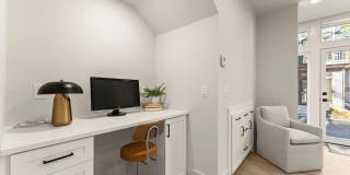 521 Washington Street Gallery 10