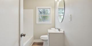 3BR in Oakland City Gallery 16