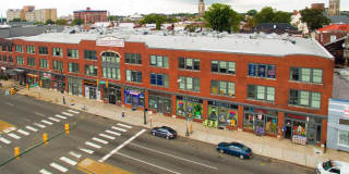 Coliseum Lofts Gallery 1