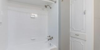 COMPLETE UPDATE! 4 bed, 2 bath, 1 car garage! Gallery 23