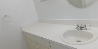 8025 SW 107 AV Gallery 11
