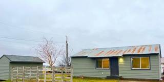 Cute newly renovated 2 bed 1 bath home for rent in Quincy Gallery 1