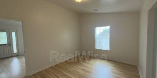 1384 NE Ridge Ave Gallery 19