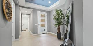 302 Retreat Circle Gallery 2