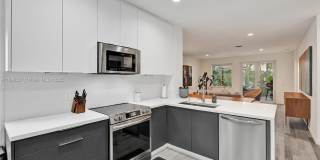 1725 Winterberry Ln Gallery 8