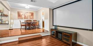 1130 N Cordova Gallery 10