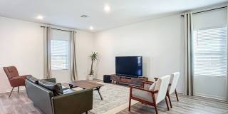 Spacious 4-Bedroom Home in Hampton Oaks | Modern Finishes & Open Floor Plan Gallery 10