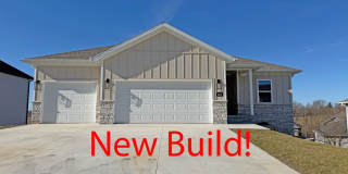 Brand New Build in Desirable Ozark Neighborhood! Gallery 1