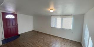 3722 N S Dakota Avenue Gallery 10