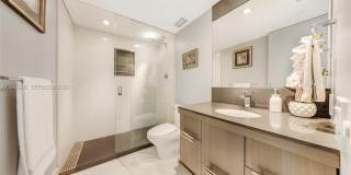 2821 N Ocean Blvd Gallery 18