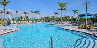 Seasonal Short-Term 3 Bedroom 2 Bathroom First Floor Condo located in Wellen Golf & Country Club! Gallery 4