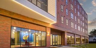 Cadence on Canal Gallery 9