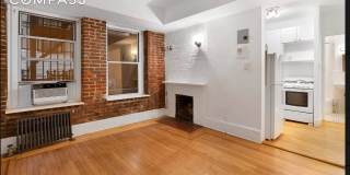 104-106 Bedford Street Gallery 1