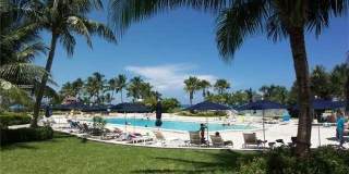 5151 COLLINS AV Gallery 27