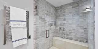 4921 Fisher Island Dr Gallery 40