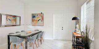 1074 Bluewood Ter Gallery 4