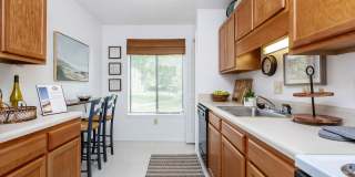 Foxridge Apartment Homes Gallery 79