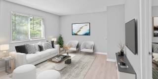 Creekside Gallery 5