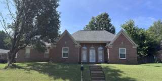 8305 CRIMSON CREEK Dr Gallery 1
