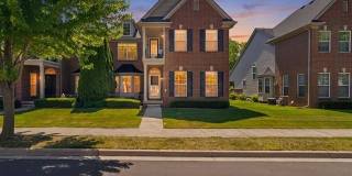 42682 Park Cresent Drive Gallery 1
