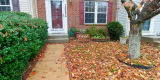 Charming and Updated 3BR/2.5BTH townhome in desirable Germantown, MD Gallery 1