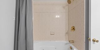 9808 47TH Place Gallery 32