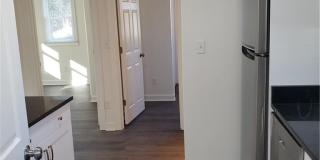1444 W 41st Street Gallery 17