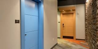 Red Oak at 83 Hanover Street Gallery 25