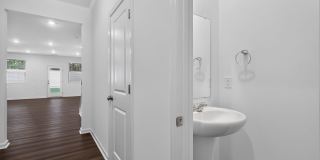 Charming New 3BR Townhome in Rolesville Gallery 29