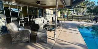 313 SE 16th Place Gallery 12