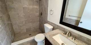 2642 Riverside Dr Gallery 19