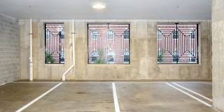 30 Court Gallery 37