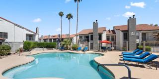 Serafina at South Mountain Gallery 19