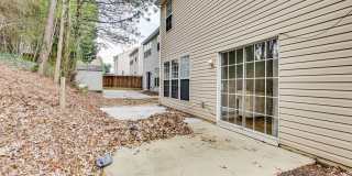 Single-family home in Kennesaw, GA near KSU, Town Center and Woodstock. Gallery 20