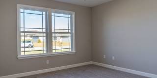 Lovely home for rent in established neigborhood Gallery 1