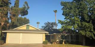 3385 Valencia Hill Gallery 1