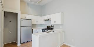 Penthouse level 1bed condo with private balcony Gallery 5