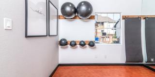 Knowlton Apartment Homes Gallery 18