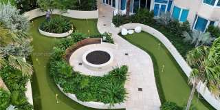 300 S Pointe Dr Gallery 41