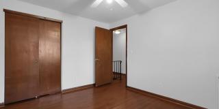 2 Bedroom Townhouse Apartment Gallery 20
