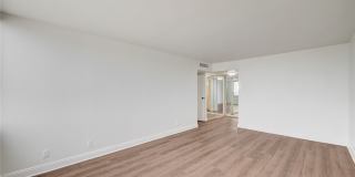 205 E Harmon Avenue Gallery 24