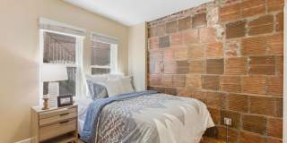 The Kimberly Gallery 32