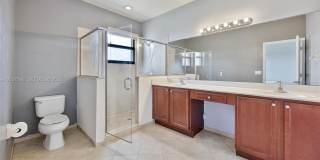 3728 NE 3rd Ct Gallery 21