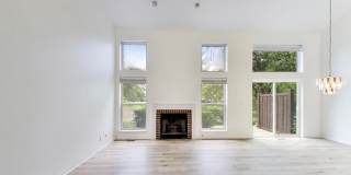 312 E TALL OAKS Lane Gallery 6