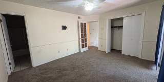 Beautiful Lakewood Village Condo Gallery 7